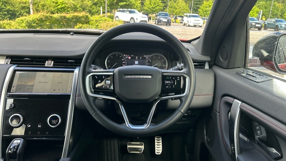 Land Rover Discovery Sport 1.5 P300e R-Dynamic SE 5dr Auto [5 Seat] Station Wagon - Image 15