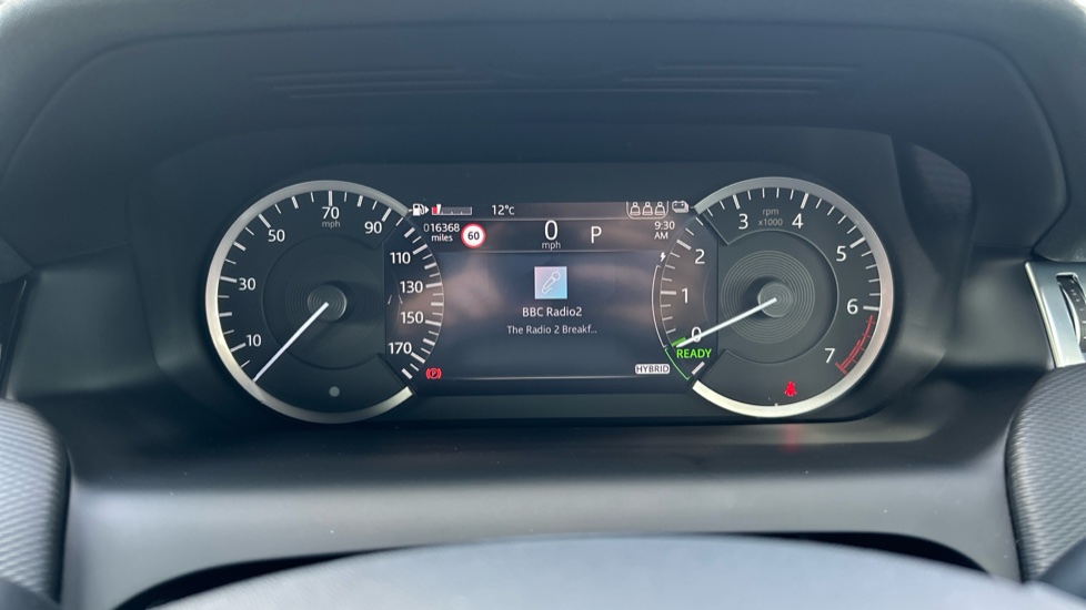 Land Rover Discovery Sport 1.5 P300e R-Dynamic SE 5dr Auto [5 Seat] Station Wagon - Image 16