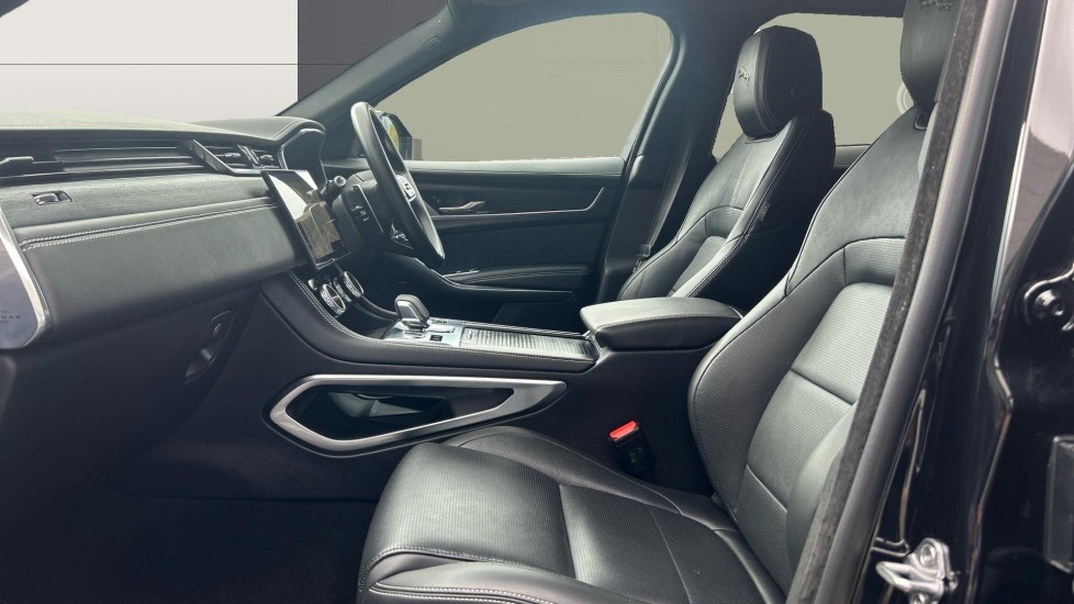 Jaguar F-Pace 2.0 D200 R-Dynamic SE 5dr Auto AWD Diesel Estate - Image 3