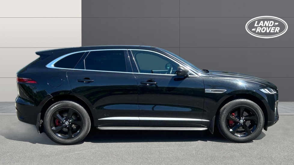 Jaguar F-Pace 2.0 D200 R-Dynamic SE 5dr Auto AWD Diesel Estate - Image 5