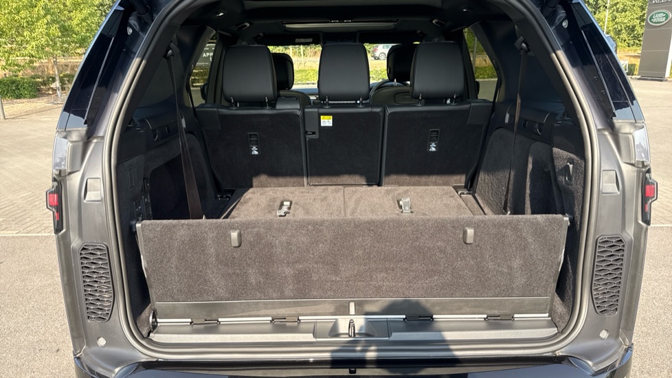 Land Rover Discovery 3.0 D350 Gemini 5dr Auto Diesel Station Wagon - Image 37