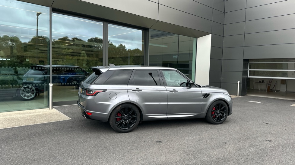 Land Rover Range Rover Sport 2.0 P400e HSE Dynamic 5dr Auto Estate - Image 27