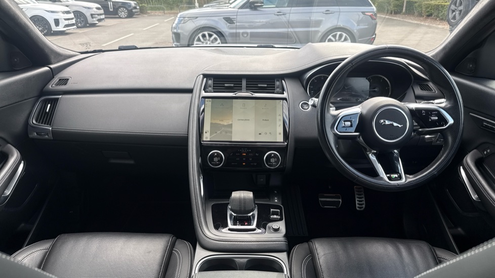Jaguar E-Pace 2.0 D165 R-Dynamic SE 5dr Auto Diesel Estate - Image 9
