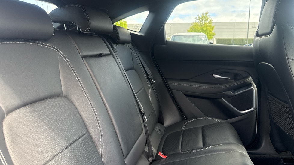 Jaguar E-Pace 2.0 D165 R-Dynamic SE 5dr Auto Diesel Estate - Image 36