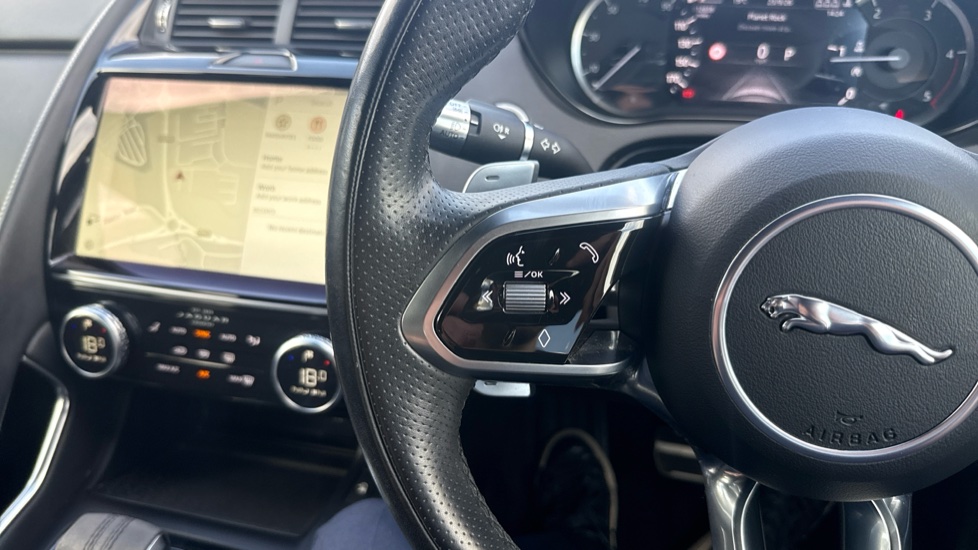 Jaguar E-Pace 2.0 D165 R-Dynamic SE 5dr Auto Diesel Estate - Image 44