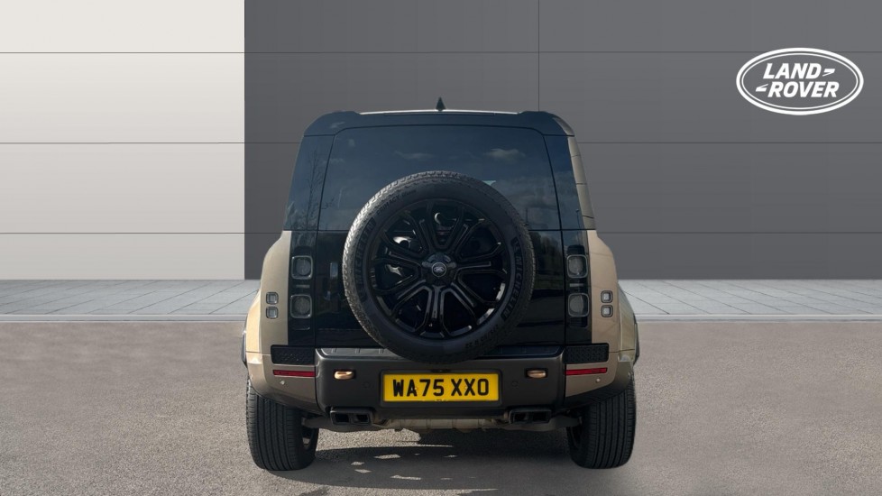 Land Rover Defender 4.4 P635 Octa 110 5dr Auto Petrol Estate - Image 6