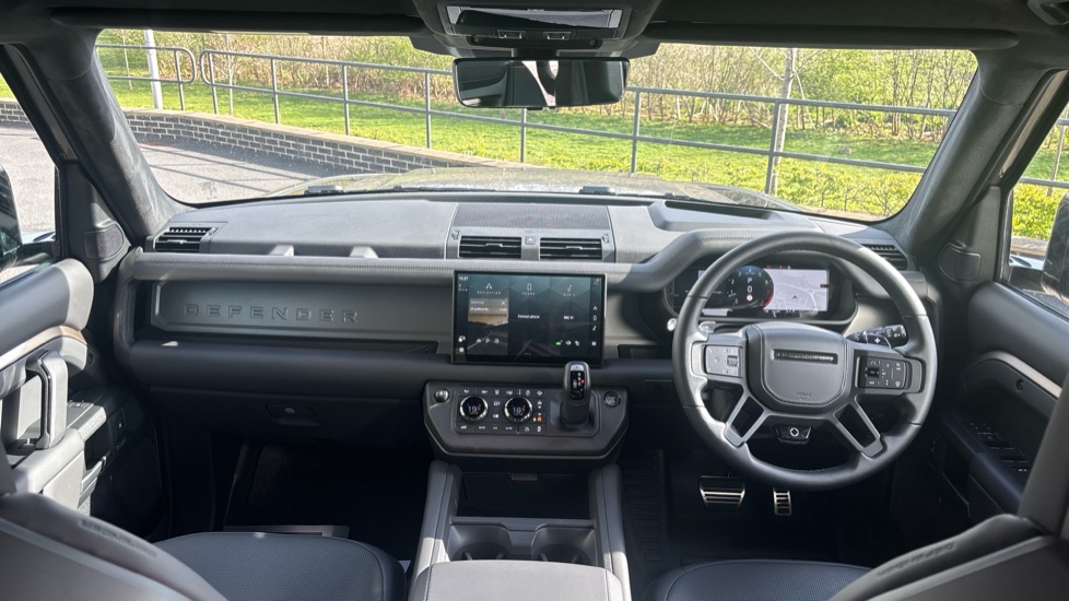 Land Rover Defender 4.4 P635 Octa 110 5dr Auto Petrol Estate - Image 9