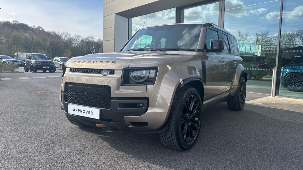 Land Rover Defender 4.4 P635 Octa 110 5dr Auto Petrol Estate - Image 21