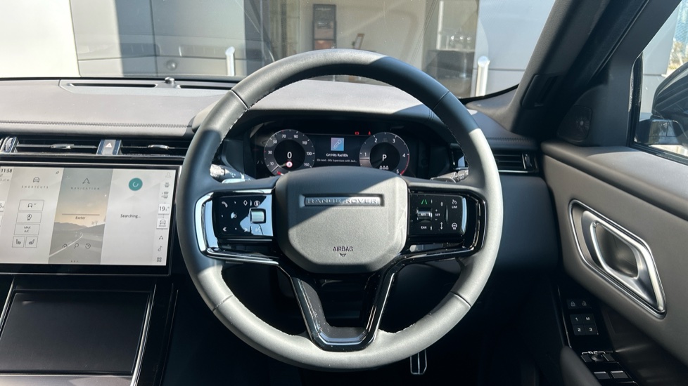 Land Rover Range Rover Velar 2.0 D200 MHEV Dynamic SE 5dr Auto Diesel Estate - Image 15