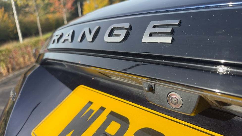 Land Rover Range Rover Evoque 2.0 D165 R-Dynamic HSE 5dr Auto Diesel Hatchback - Image 33