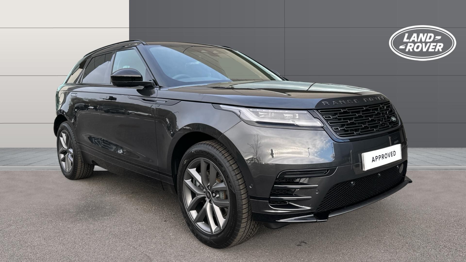 Land Rover Range Rover Velar listing photo