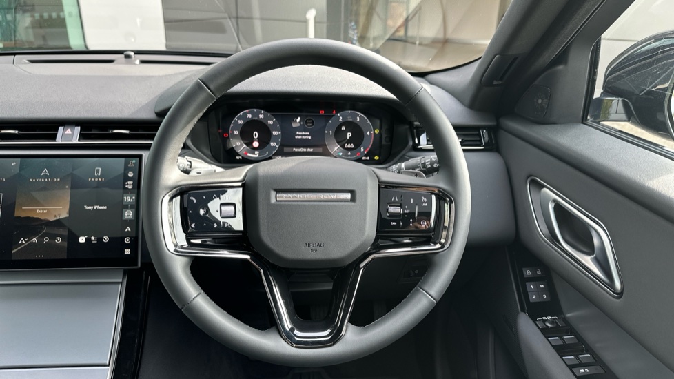 Land Rover Range Rover Velar 2.0 D200 MHEV S 5dr Auto Diesel Estate - Image 15