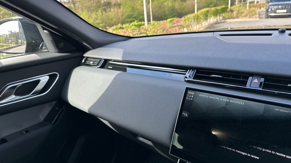 Land Rover Range Rover Velar 2.0 D200 MHEV S 5dr Auto Diesel Estate - Image 66