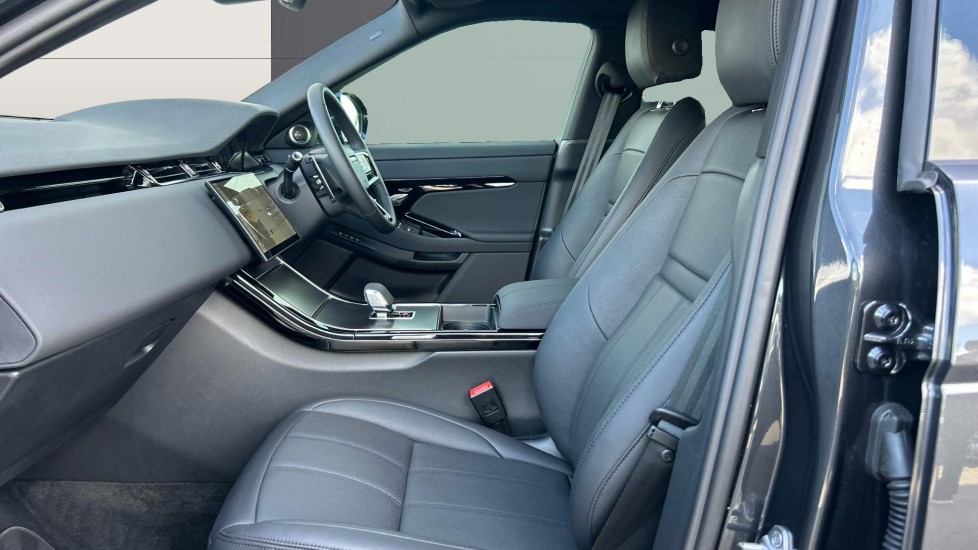 Land Rover Range Rover Evoque 2.0 D200 Dynamic SE 5dr Auto Diesel Hatchback - Image 3