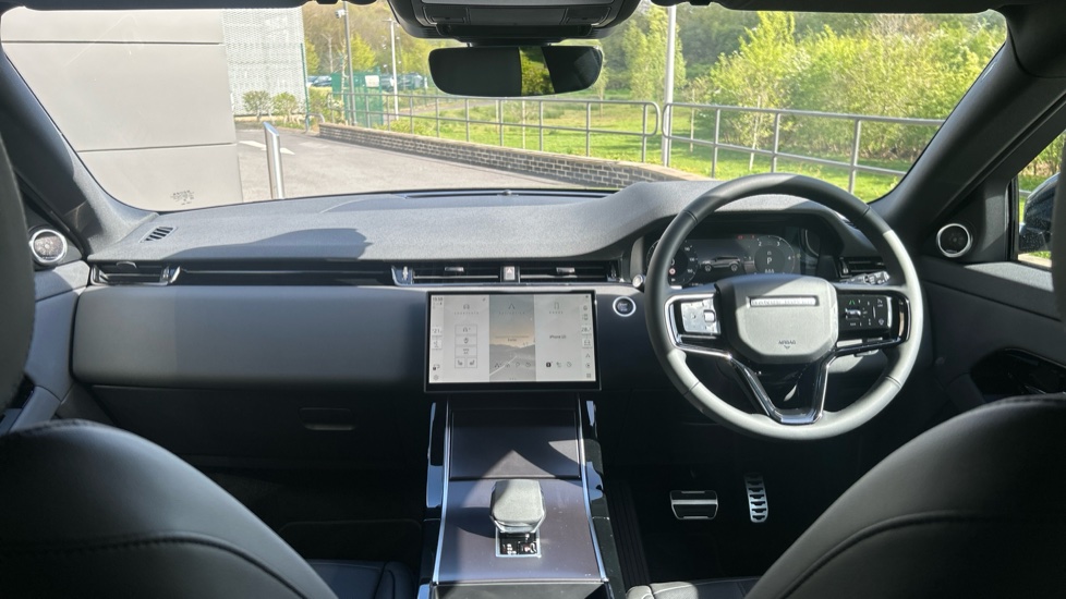 Land Rover Range Rover Evoque 2.0 D200 Dynamic SE 5dr Auto Diesel Hatchback - Image 9