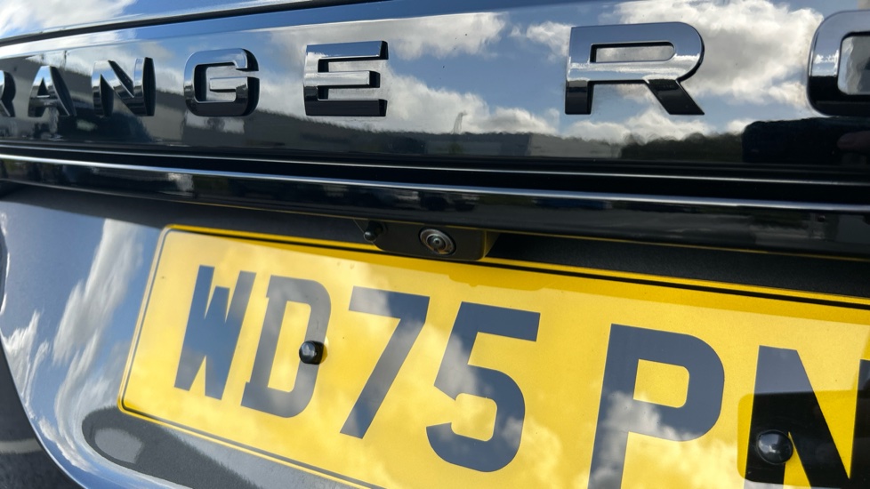 Land Rover Range Rover Evoque 2.0 D200 Dynamic SE 5dr Auto Diesel Hatchback - Image 28