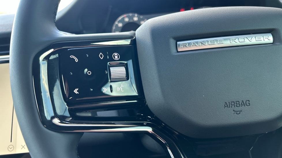 Land Rover Range Rover Evoque 2.0 D200 Dynamic SE 5dr Auto Diesel Hatchback - Image 50