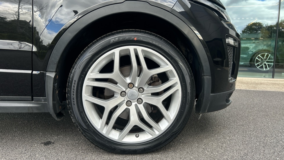 Land Rover Range Rover Evoque 2.0 TD4 HSE Dynamic 5dr Diesel Hatchback - Image 8