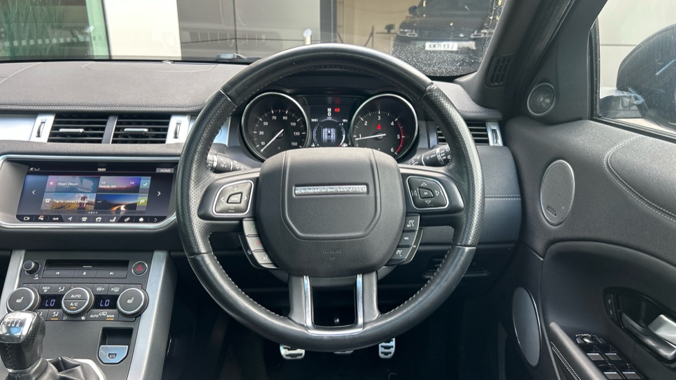 Land Rover Range Rover Evoque 2.0 TD4 HSE Dynamic 5dr Diesel Hatchback - Image 15
