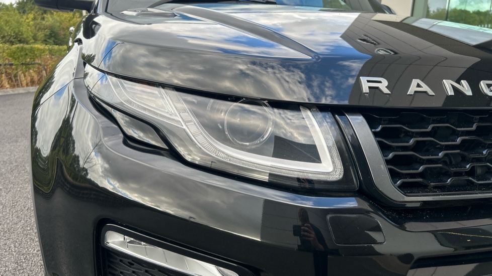 Land Rover Range Rover Evoque 2.0 TD4 HSE Dynamic 5dr Diesel Hatchback - Image 17