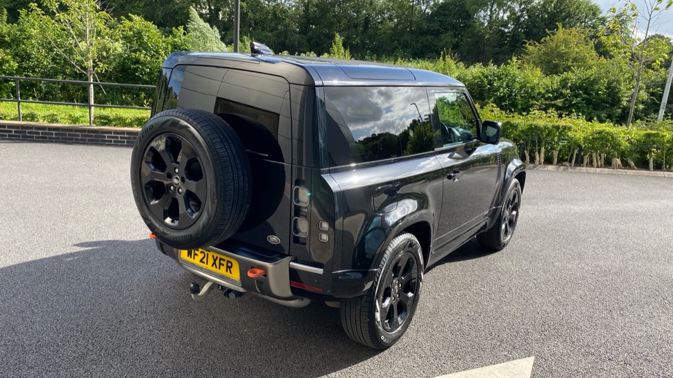 Land Rover Defender 3.0 D300 X 90 3dr Auto Diesel Estate - Image 24