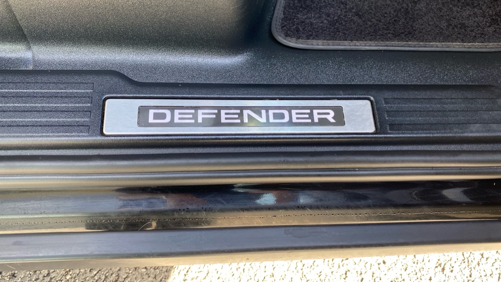 Land Rover Defender 3.0 D300 X 90 3dr Auto Diesel Estate - Image 28