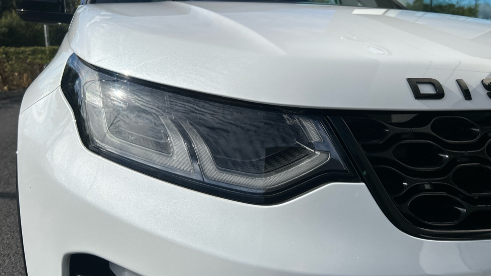 Land Rover Discovery Sport 2.0 P250 Dynamic HSE 5dr Auto [5 Seat] Petrol Station Wagon - Image 17