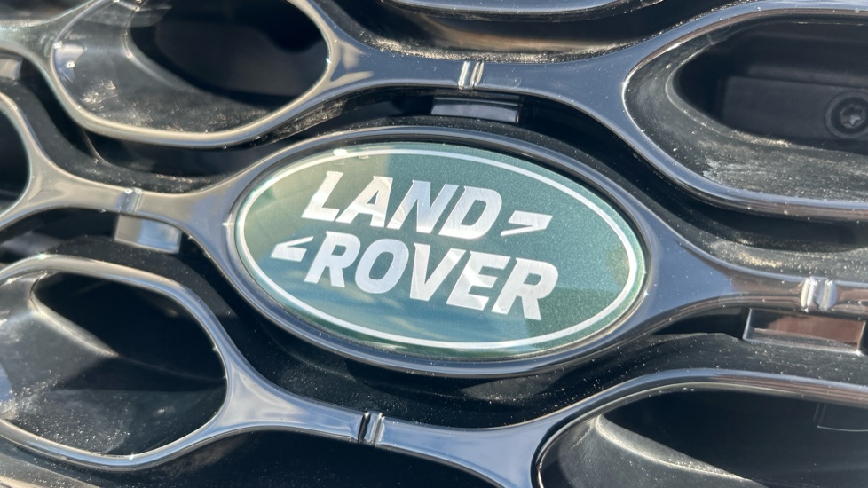 Land Rover Discovery Sport 2.0 P250 Dynamic HSE 5dr Auto [5 Seat] Petrol Station Wagon - Image 21