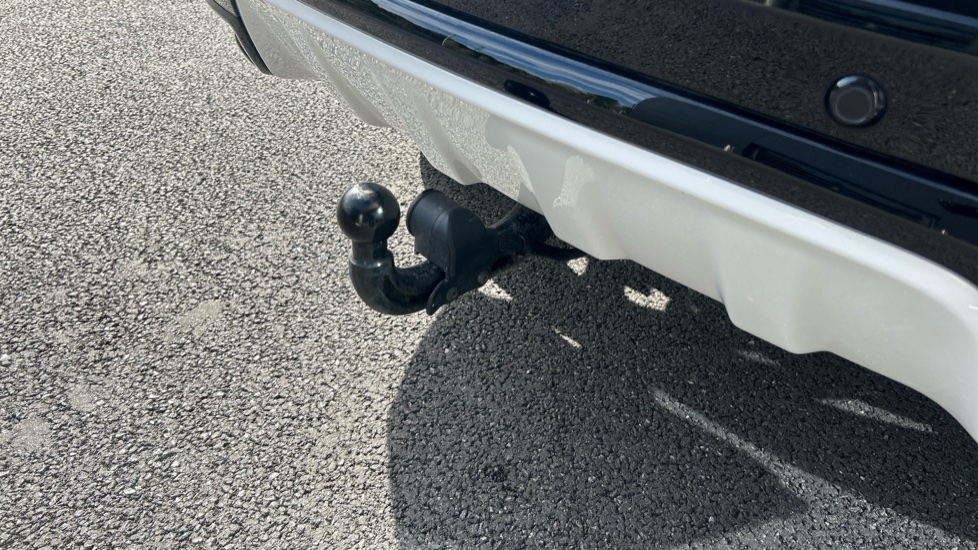 Land Rover Discovery Sport 2.0 P250 Dynamic HSE 5dr Auto [5 Seat] Petrol Station Wagon - Image 31
