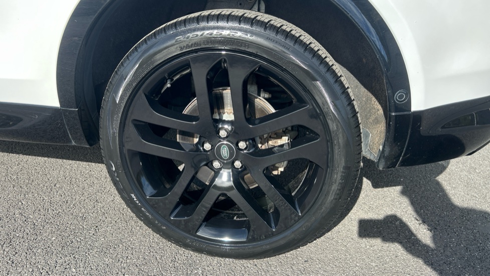 Land Rover Discovery Sport 2.0 P250 Dynamic HSE 5dr Auto [5 Seat] Petrol Station Wagon - Image 37