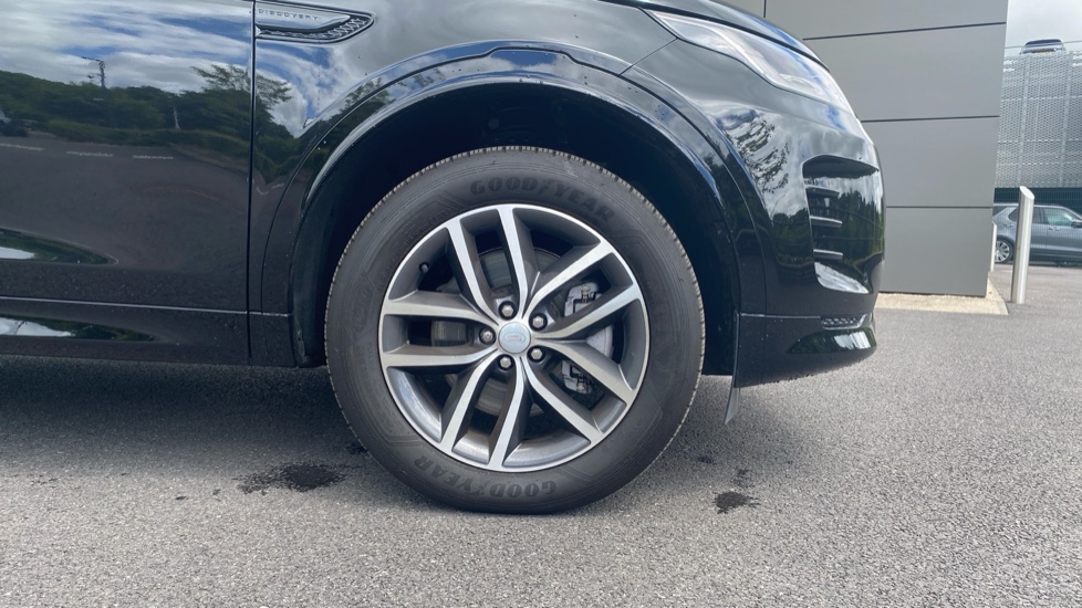 Land Rover Discovery Sport 2.0 D200 Dynamic SE 5dr Auto [5 Seat] Diesel Station Wagon - Image 8