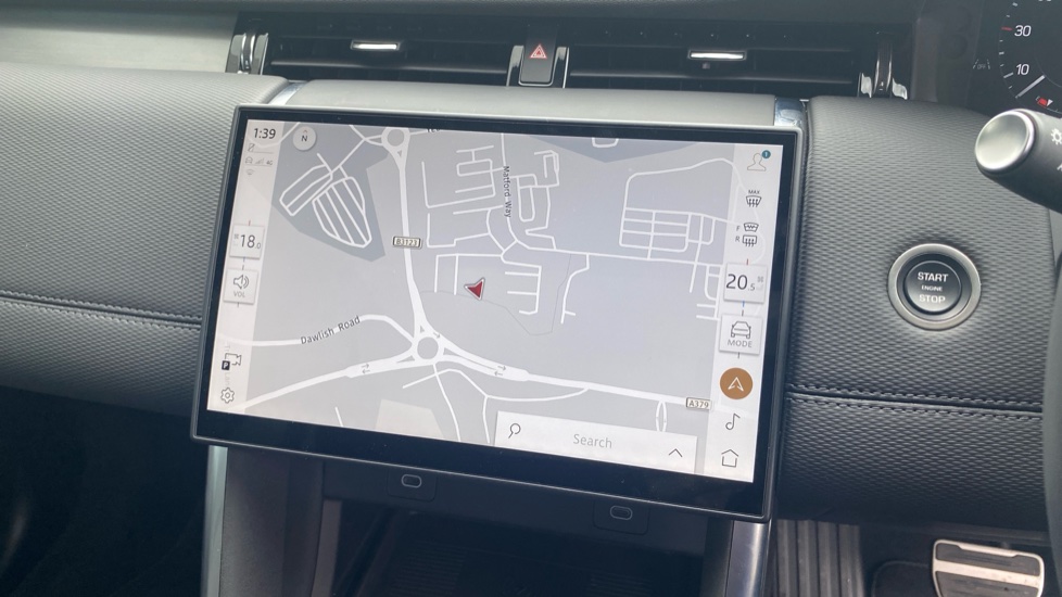 Land Rover Discovery Sport 2.0 D200 Dynamic SE 5dr Auto [5 Seat] Diesel Station Wagon - Image 11