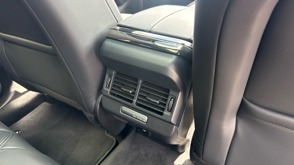 Land Rover Range Rover Evoque 2.0 D200 Autobiography 5dr Auto [Revised] Diesel Hatchback - Image 18