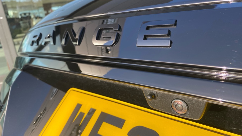 Land Rover Range Rover Evoque 2.0 D200 Autobiography 5dr Auto [Revised] Diesel Hatchback - Image 24