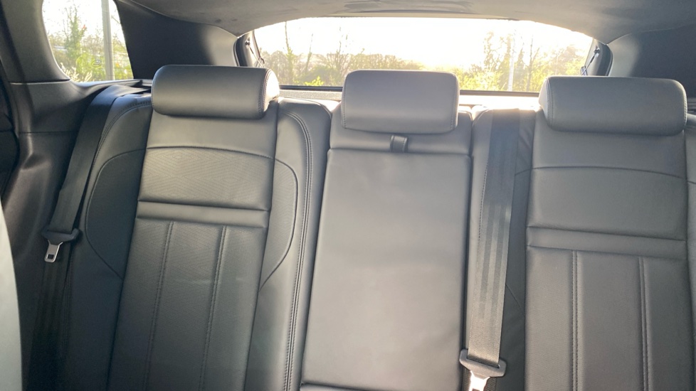 Land Rover Range Rover Evoque 2.0 D200 Autobiography 5dr Auto [Revised] Diesel Hatchback - Image 28