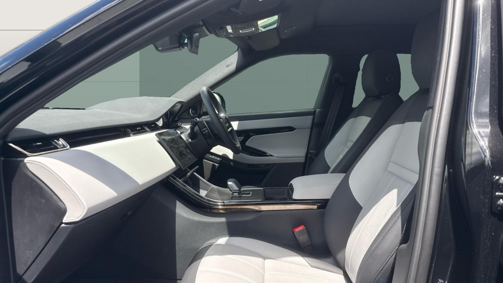Land Rover Range Rover Evoque 2.0 D200 Dynamic SE 5dr Auto Diesel Hatchback - Image 3