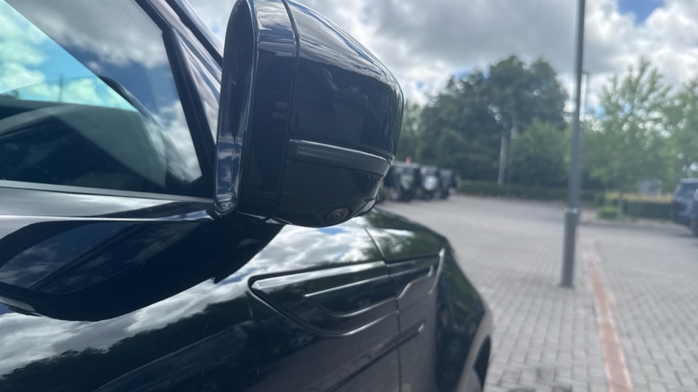 Land Rover Range Rover Evoque 2.0 D200 Dynamic SE 5dr Auto Diesel Hatchback - Image 31