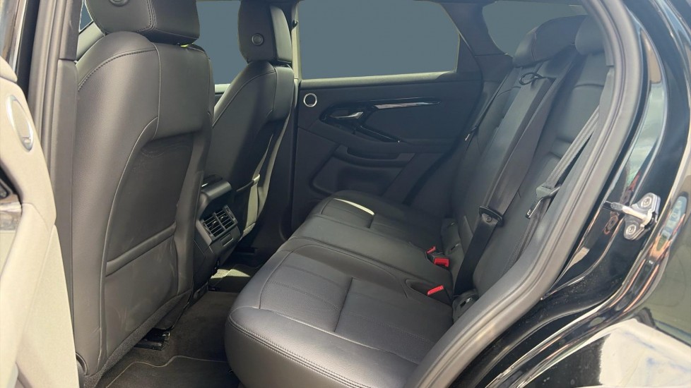 Land Rover Range Rover Evoque 2.0 D200 Dynamic SE 5dr Auto Diesel Hatchback - Image 4