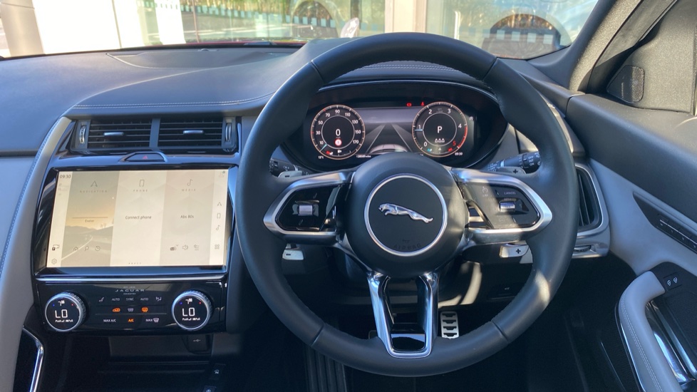 Jaguar E-Pace 2.0 D200 R-Dynamic SE Black 5dr Auto Diesel Estate - Image 15