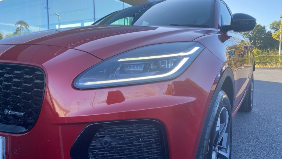 Jaguar E-Pace 2.0 D200 R-Dynamic SE Black 5dr Auto Diesel Estate - Image 35