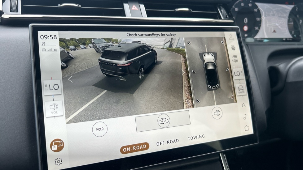 Land Rover Range Rover Velar 2.0 D200 MHEV Dynamic HSE 5dr Auto Diesel Estate - Image 61