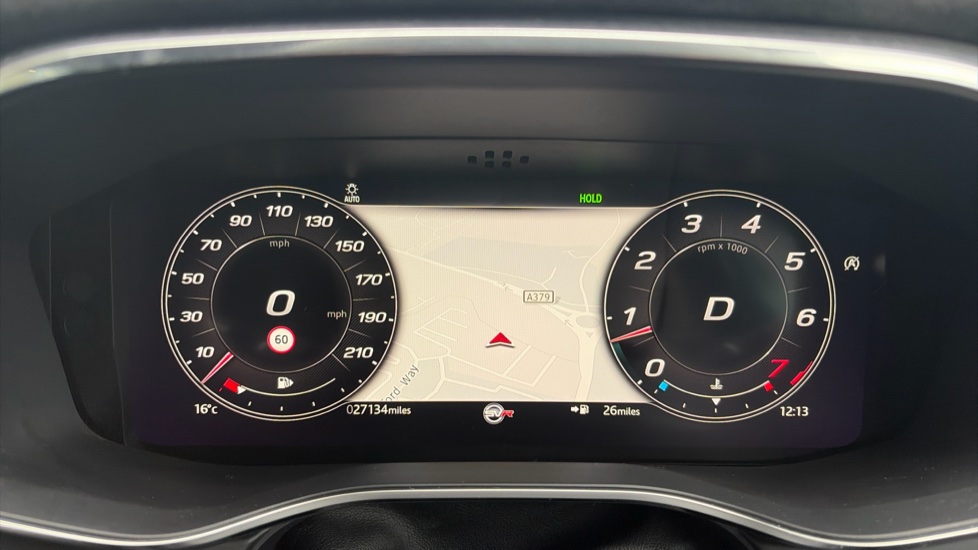 Jaguar F-Pace 5.0 V8 550 SVR 5dr Auto AWD Petrol Estate - Image 16