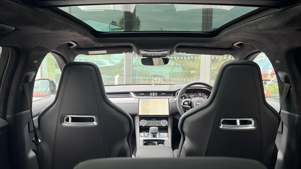 Jaguar F-Pace 5.0 V8 550 SVR 5dr Auto AWD Petrol Estate - Image 66