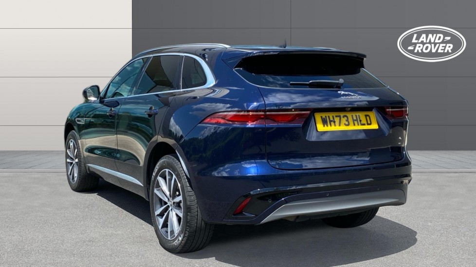 Jaguar F-Pace 2.0 D200 R-Dynamic SE Black 5dr Auto AWD Diesel Estate - Image 2