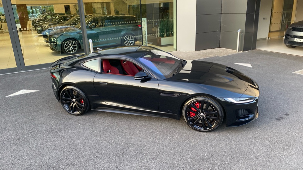 Jaguar F-Type 5.0 P450 Supercharged V8 75 2dr Auto AWD Petrol Coupe - Image 27