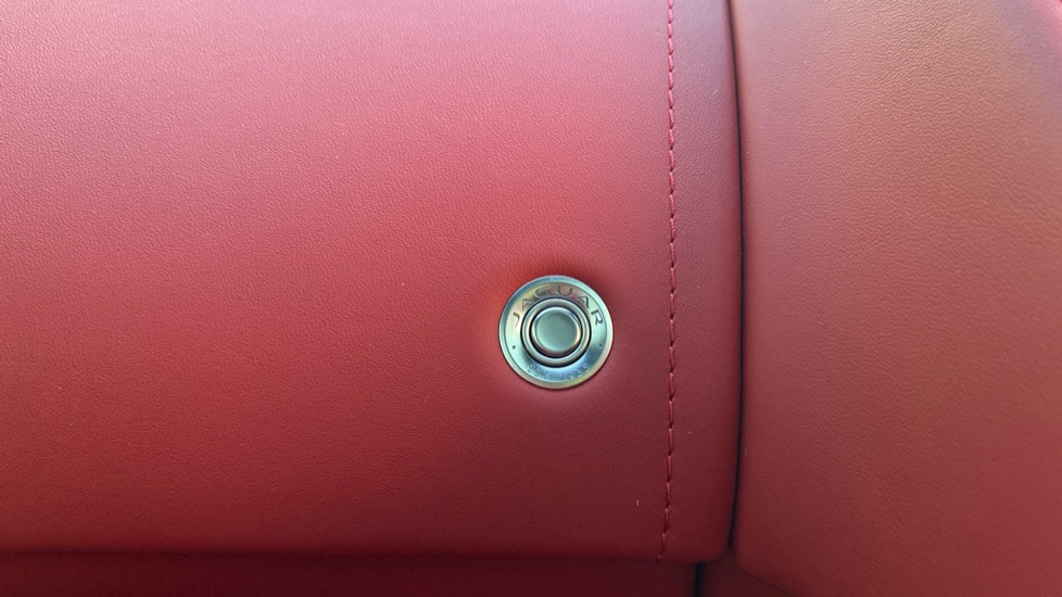 Jaguar F-Type 5.0 P450 Supercharged V8 75 2dr Auto AWD Petrol Coupe - Image 44