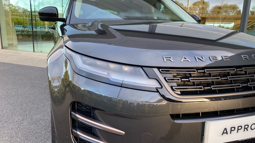 Land Rover Range Rover Evoque 2.0 D200 Dynamic HSE 5dr Auto Diesel Hatchback - Image 17