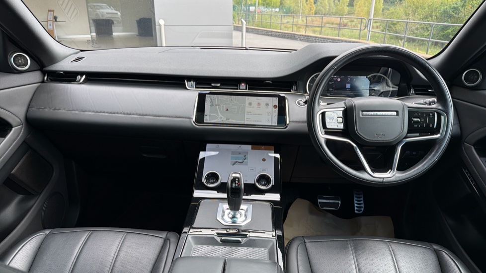 Land Rover Range Rover Evoque 2.0 D200 R-Dynamic HSE 5dr Auto Diesel Hatchback - Image 9