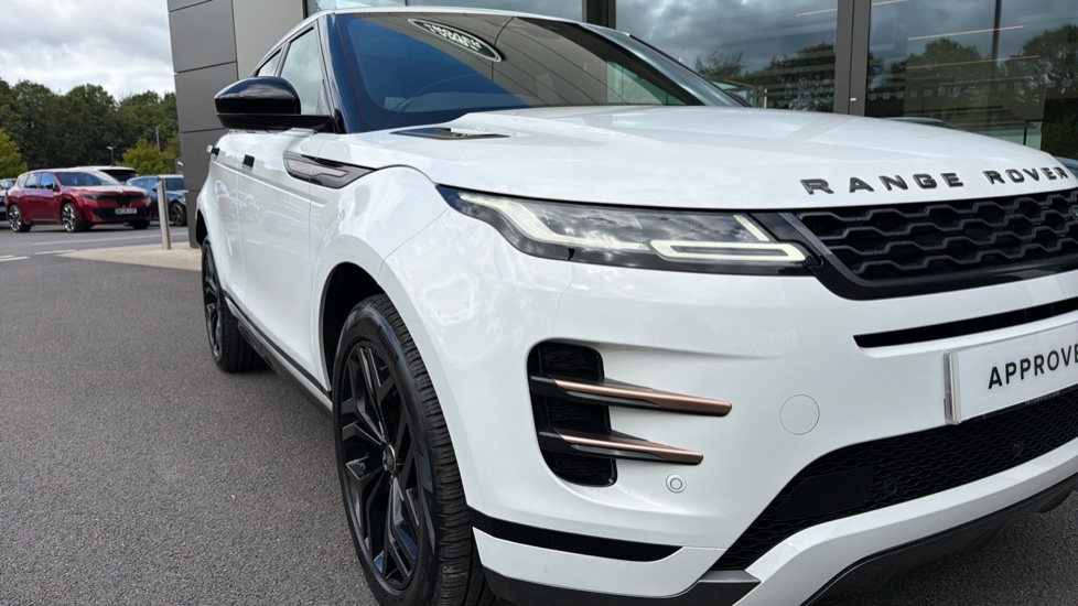 Land Rover Range Rover Evoque 2.0 D200 R-Dynamic HSE 5dr Auto Diesel Hatchback - Image 21