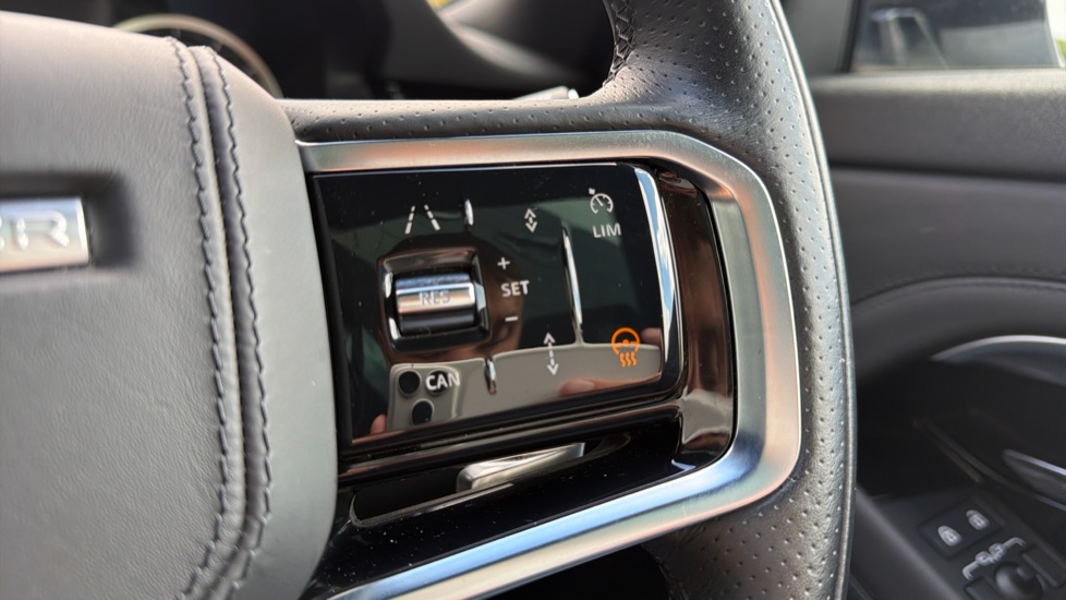 Land Rover Range Rover Evoque 2.0 D200 R-Dynamic HSE 5dr Auto Diesel Hatchback - Image 45